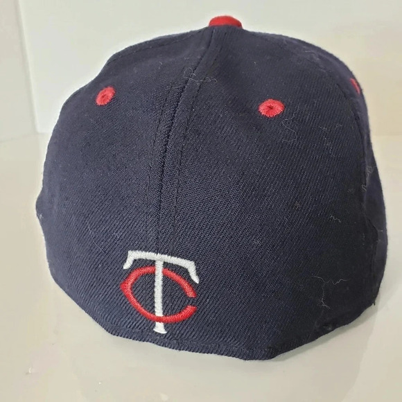 New Era,59Fifty,Genuine Merchandise, Mickey Mouse Childrens Disney Hat,6 3/4. - Picture 6 of 12